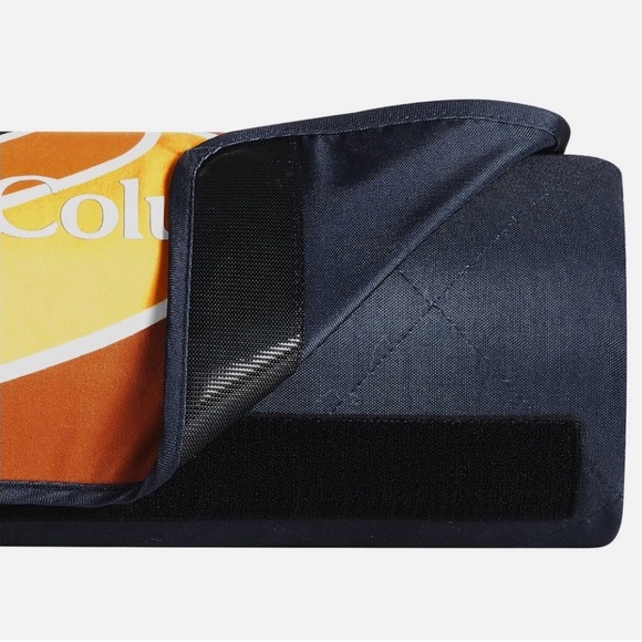 Columbia Outdoor Packable Waterproof Blanket with Carry Handle/Strap Multicolor - Picture 6 of 8